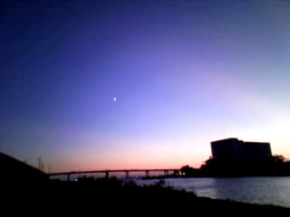 �����Ɍ���O�����B